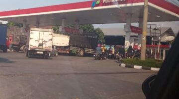SPBU 44.575.04 Telukan-Sukoharjo Jadi Ladang Sumur Bagi Mafia Solar, Di Duga Tutup Mata