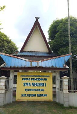 Diduga, Gubernur Bobby Nasution Melakukan Pungutan Liar Lewat Seluruh Kepala Sekolah SMA negri Di Wilayah Sumut. 