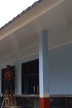 DPRD Lampung Selatan Turun Tangan mengkroscek Dugaan Proyek Rehab SD Satu Pamulihan Tak Sesuai Spesifikasi