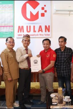 DPC PWRI Lampung Selatan dan SMK Muhammadiyah Waysulan Resmi Tandatangani MOU Kerjasama Pendidikan-Jurnalistik